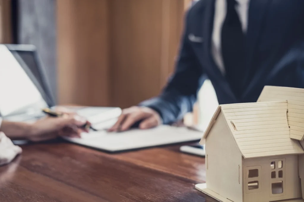 Best Realtors Near Me | Find Top Local Agents 2025